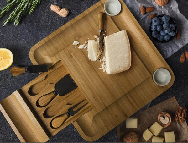 Cheese Board w. Cutlery Drawer - Best Brushes