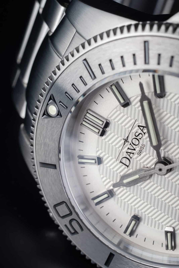 DAVOSA Argonautic Lumis BS Automatic – Tritium