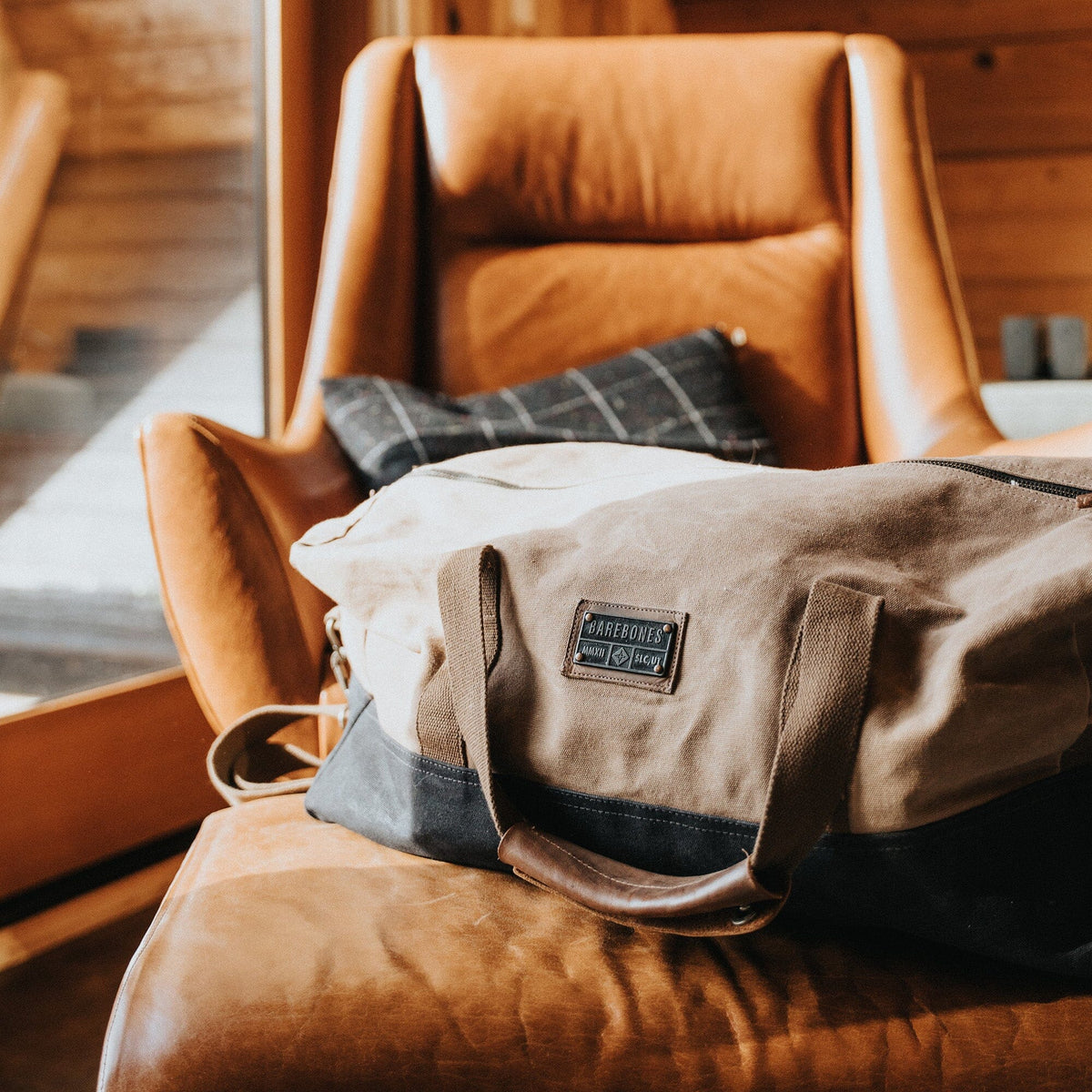 Neelum 40 L Duffel Bag - Best Brushes