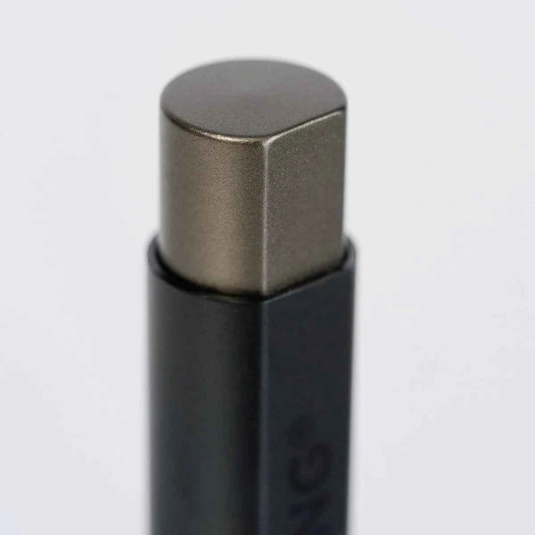 Blackwing Pen | Machined Aluminum Rollerball Pen
