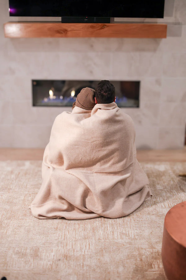 Love Throw - Bed Blanket - Reversible Superfine Alpaca